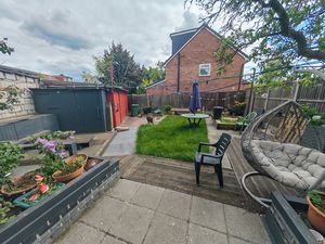 Photo 1- click for photo gallery